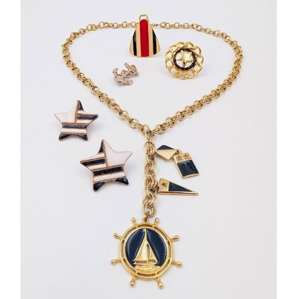 Vintage Nautical Jewelry Lot Sailboat Necklace Anchor Brooch Stars Coastal‎